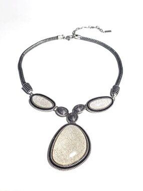 Spoutnik cream & black silver-tone statement necklace